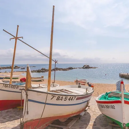 Fantastic With Private Pool In L Escala Holiday home