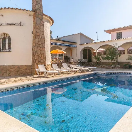 Fantastic With Private Pool In L Escala Holiday home L'Escala